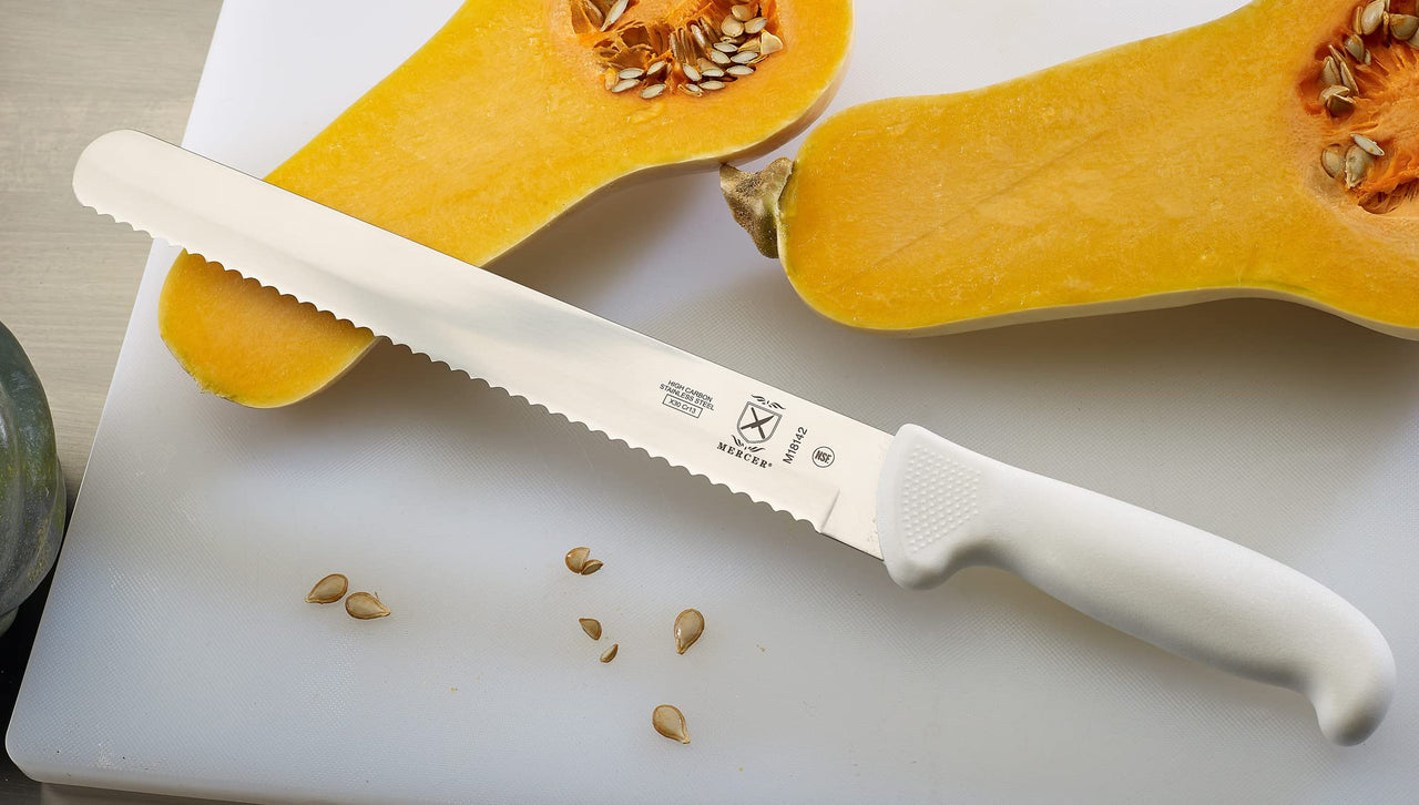 Mercer Culinary Ultimate White 10" Wavy Edge Slicer Knife Slicer Wavy Edge 10" Slicer Knife (Wavy Edge)