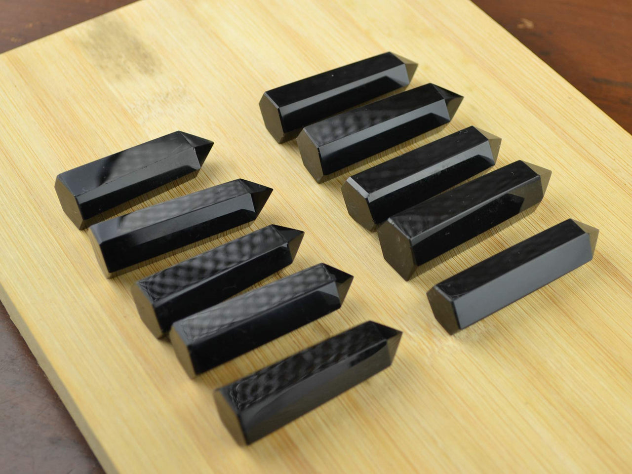 FHNP367 Natural Pink Rose Quartz, Clear Crystal, Black Obsidian Point Wands - 3 inch Healing Crystal 6 Faceted Prism Reiki Chakra Meditation Obelisk Tower Gift - Set of 3 Set of 3(obsidian+clear Quartz+rose Quartz)