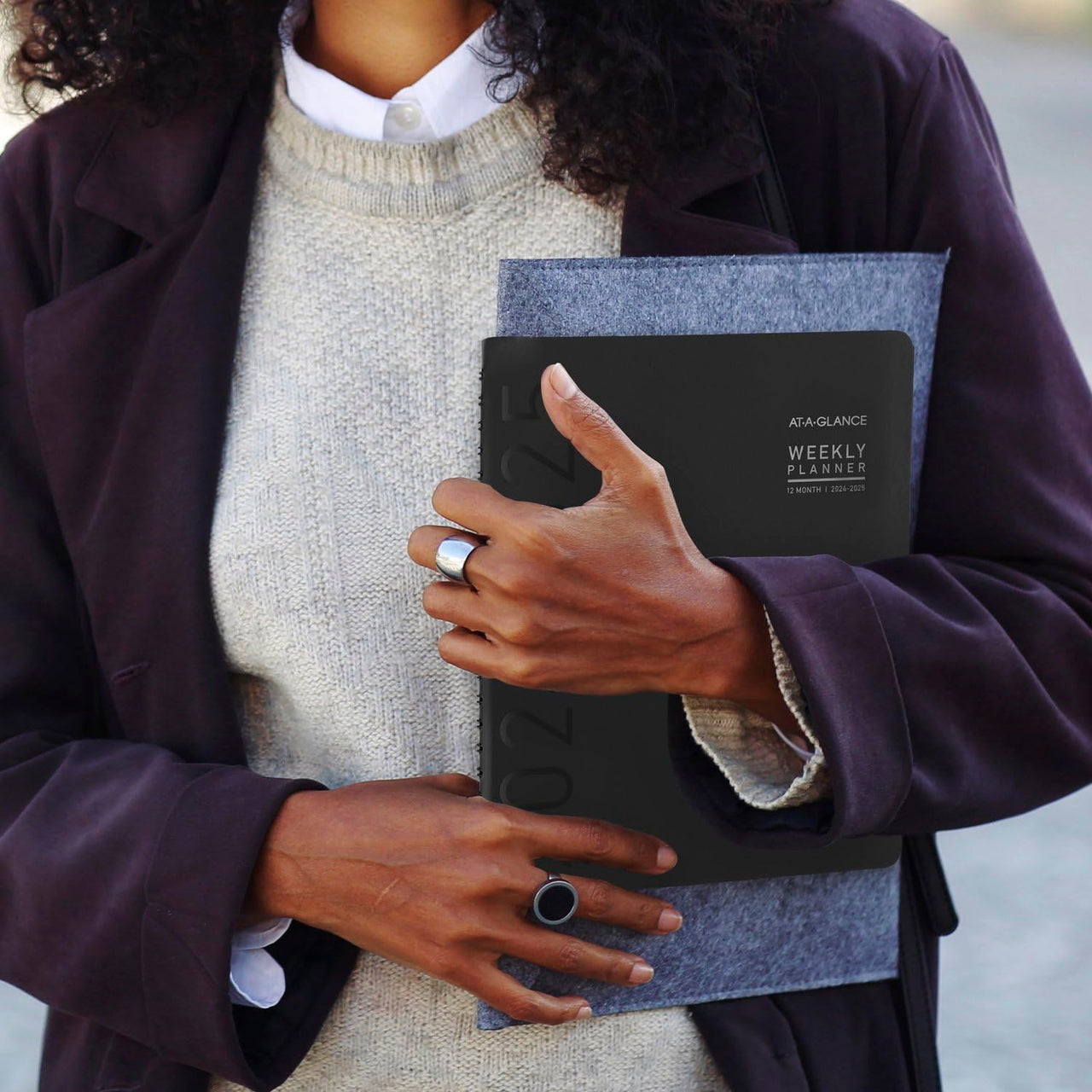 AT-A-GLANCE Planner 2024-2025 Academic, Weekly & Monthly, Half-Hourly Appointment Book, 8-1/4" x 11", Large, Monthly Tabs, Flexible Cover, Contempo, Black (70957X05) 2024-2025 New Edition