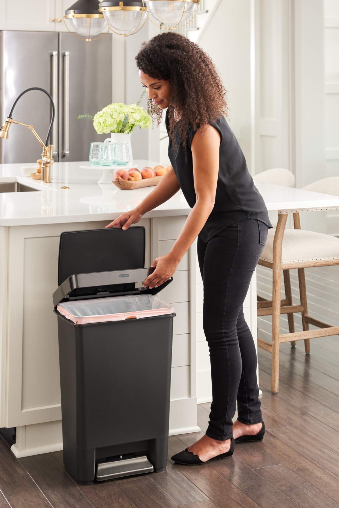 Rubbermaid Premier Series II Step-on Trash Can for Home and Kitchen, with Lid Lock and Slow Close, 13 Gallon, Charcoal, for Home/Kitchen/Hotel/Lobby/Office 13G - Classic Plastic