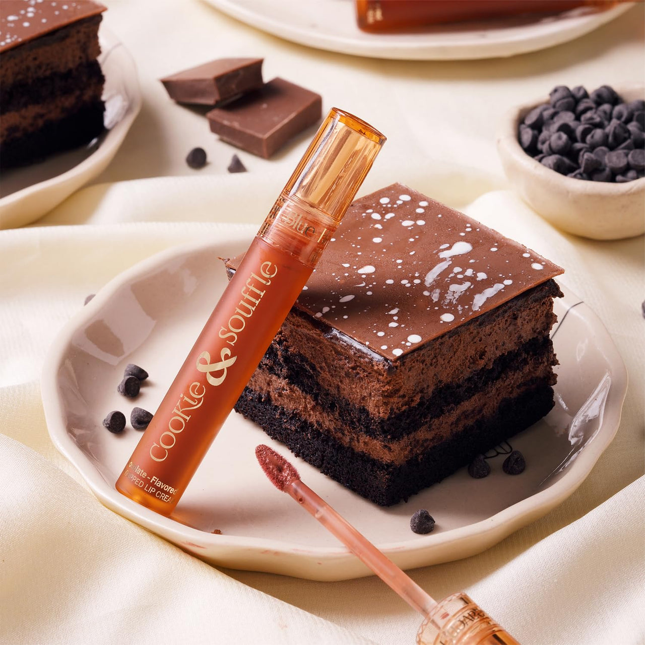 Blue Heaven Cookie & Souffle Matte Lipstick for Women, Long lasting Liquid lipstick, Enriched with Cocoa Butter & Rosehip Oil, Softening & Nourishing Lip color - Hazelnut Hottie, 3.2ml