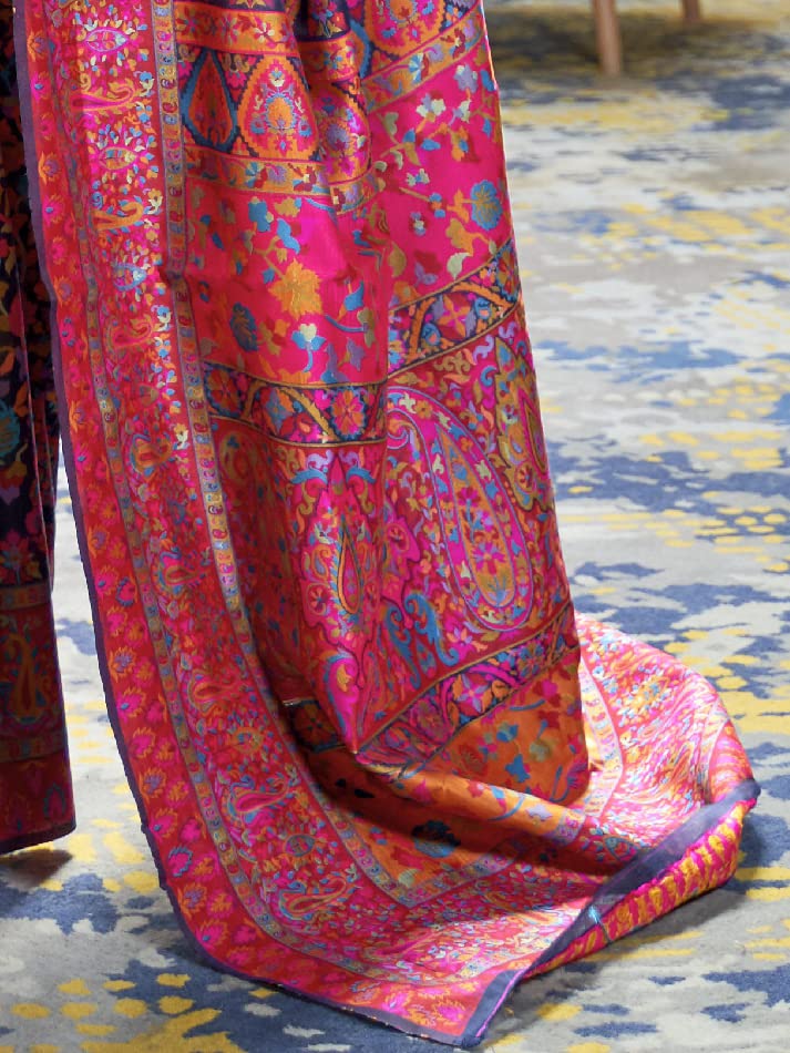 AKHILAM Women's  Banarasi Cotton Blend Saree With Blouse Piece