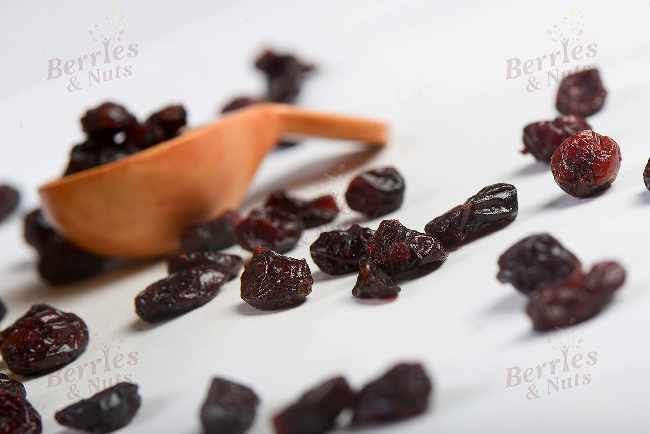 Berries And Nuts Dried Cranberries 200 Gram Pouch|Dehydrated Cranberries, Antioxidant Rich, Immunity Booster|1 Pack Of 200 Grams