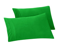 Elegant Comfort Solid Pillowcases 1500 Thread Count Egyptian Quality Microfiber - Smooth Weave, Wrinkle and Fade Resistant, Easy Slip-On, 2-Piece Set, Standard/Queen Pillowcase, Emerald Green 2-Pack