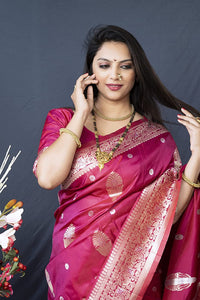 SGF11- Women's  Kanjivaram Pure Soft Silk Handloom Saree Pure Golden Zari With Blouse Piece