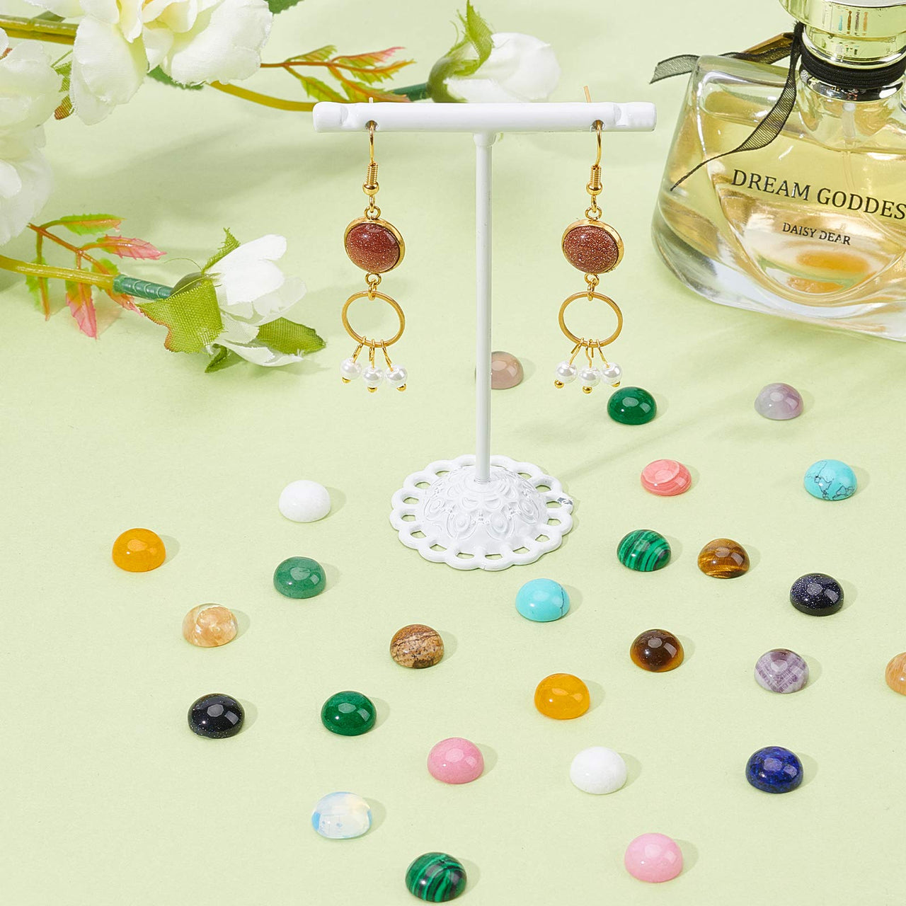 SUPERFINDINGS 40pcs 10mm Half Round Natural Cabochon 20 Color Flat Back Gemstone Cabochon Healing Quartz Chakra Crystal Stone for Bracelet Necklace Jewelry Making 40pcs 20 Colors