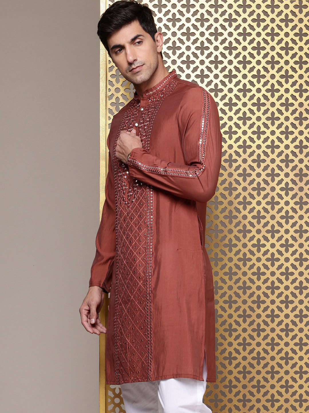 House of Pataudi Mirror Work Jashn Kurta