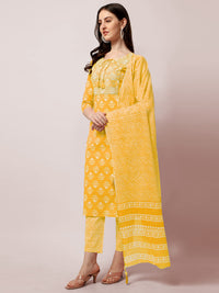 SOURBH Women's  Stylish Straight Fit Cotton Ethnic Block Motif Printed Kurta Set with Trouser Pant and Dupatta