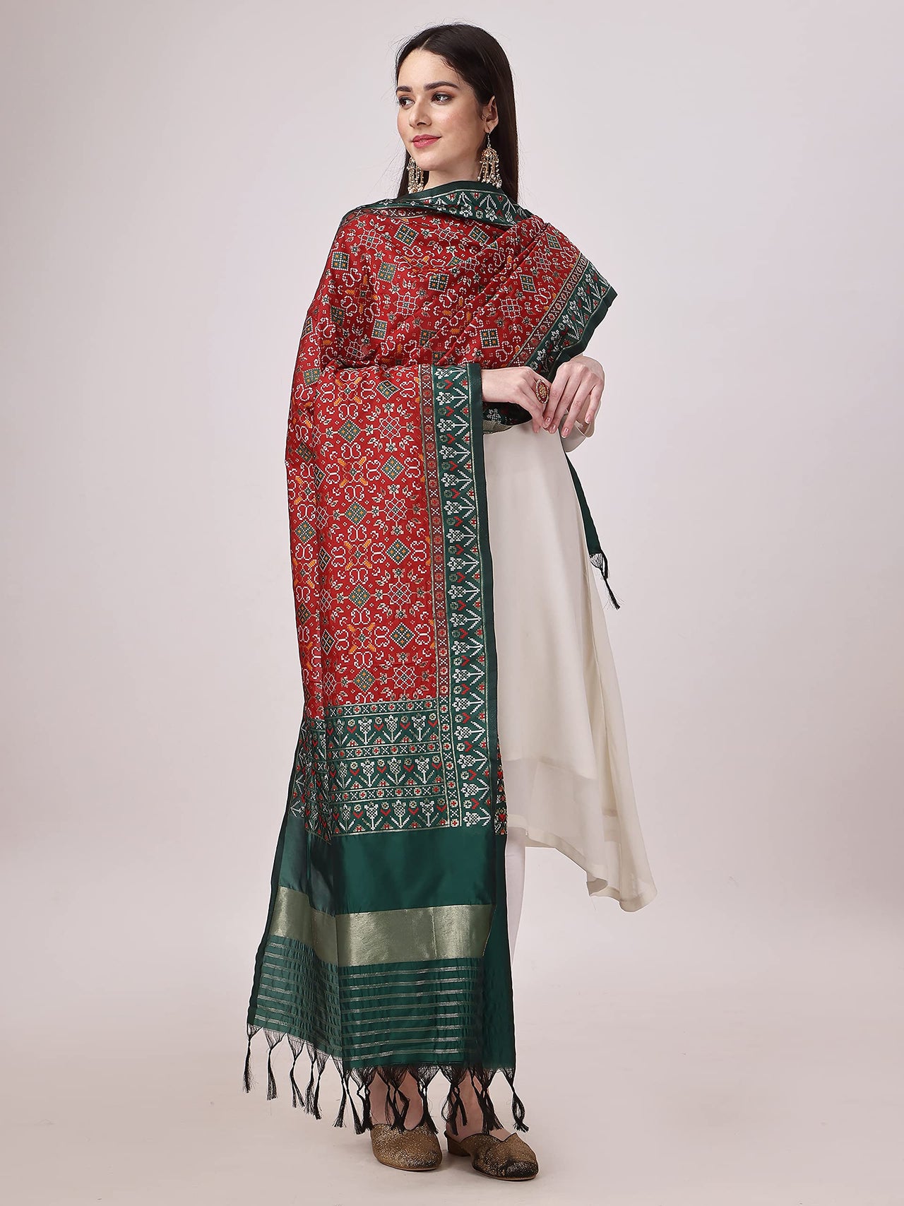 KAPAAHA Women's  Woven Silk Bandhani Patola Dupatta, Width 45 inch, Length 2.5 meter