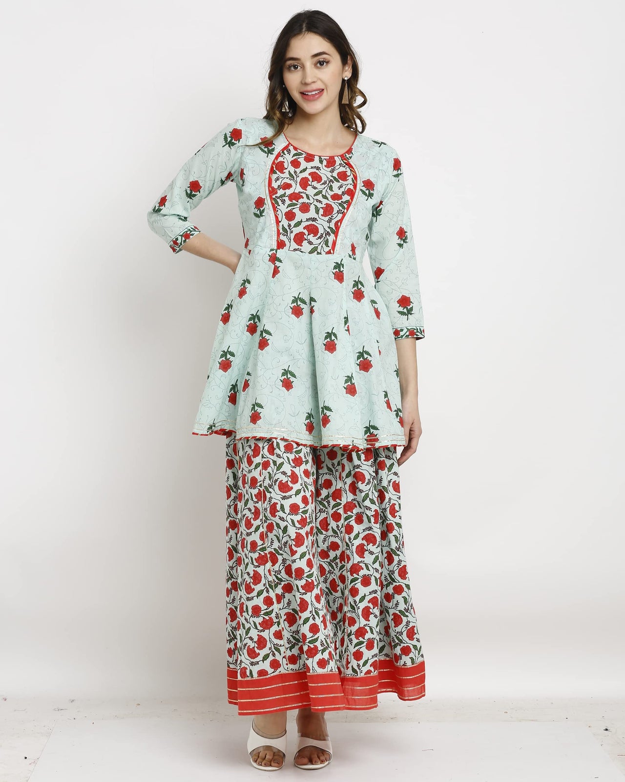 Rajnandini Women's  Pure Cambric Cotton Floral Printed Kurta Set With Dupatta