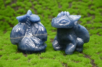 Anlingem Healing Crystal Stone Human Reiki Skull Figurine Statue Sculptures Labradorite Fly Dragon Crystal (Blue Aventurine) AL-Bats Blue Aventurine