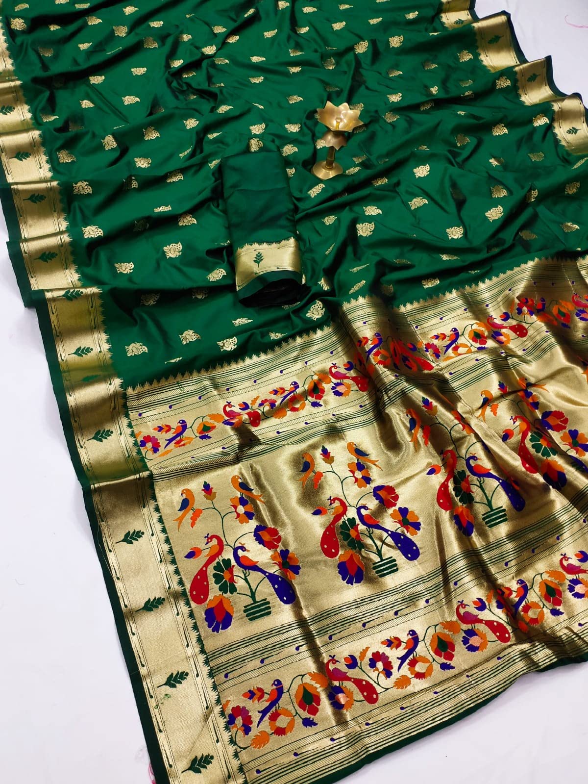 Pandadi Saree Women's  Paithani Silk Saree With Blouse Piece