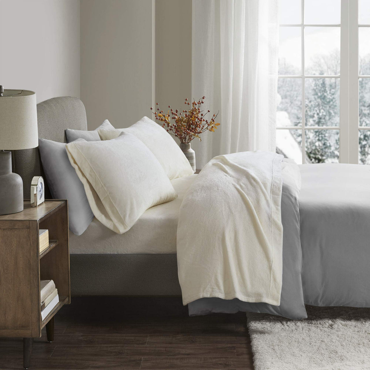 Sleep Philosophy True North Fleece Sheet Set Full, Solid Color, Warm & Plush Sheets Soft Fleece Bedding Full Size Sheets, Fitted Pocket Fits Up to 16" Mattress, Soloft, Full Burgundy 4 Piece
