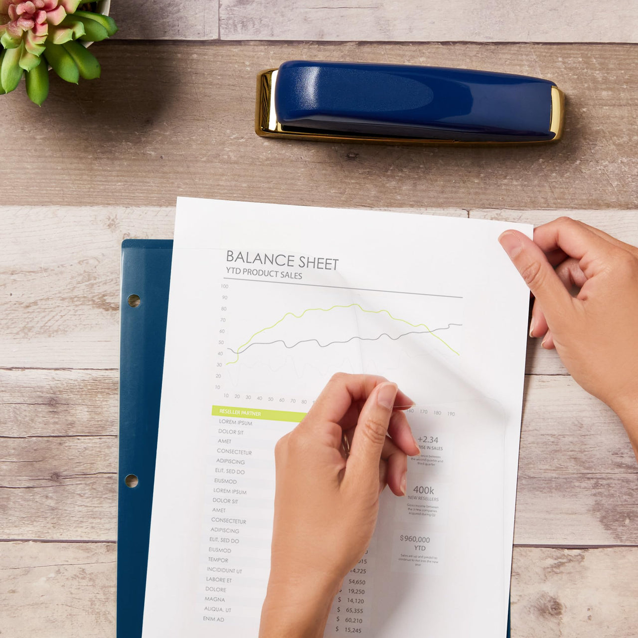 Avery Corner Lock Document Sleeves for 3 Ring Binders, 1 Navy Blue Plastic Sleeve (47838)