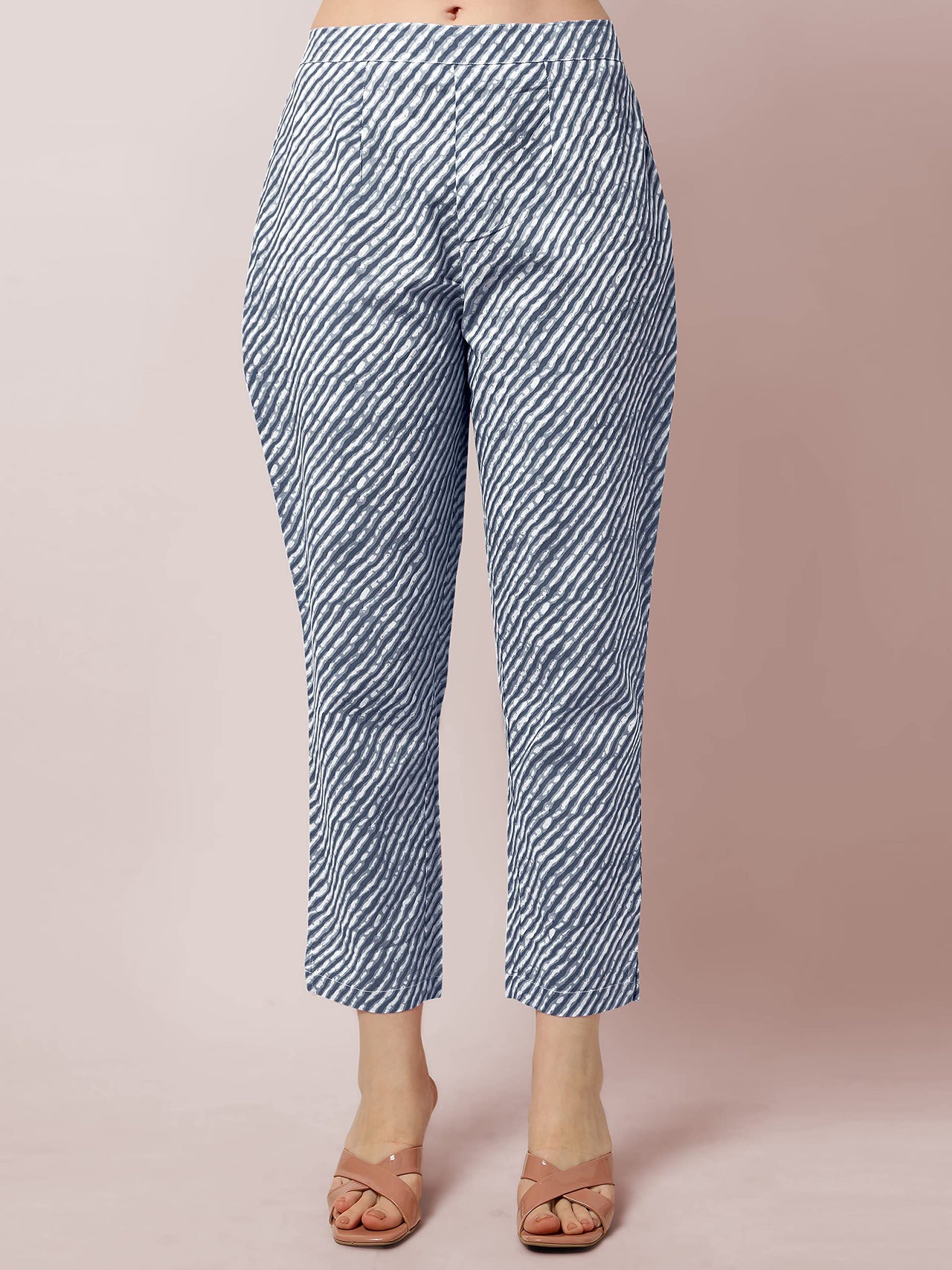 SOURBH Women's  Stylish Straight Fit Cotton Ethnic Block Motif Printed Kurta Set with Trouser Pant and Dupatta