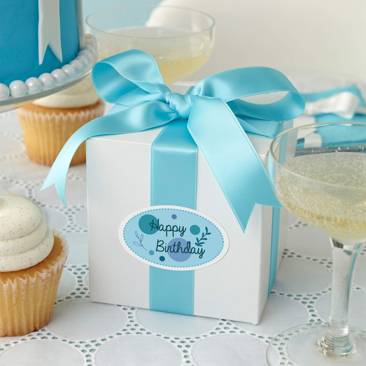 Avery Printable Blank Oval Labels, 1.5" x 2.5", Matte White, 450 Customizable Labels (22564)