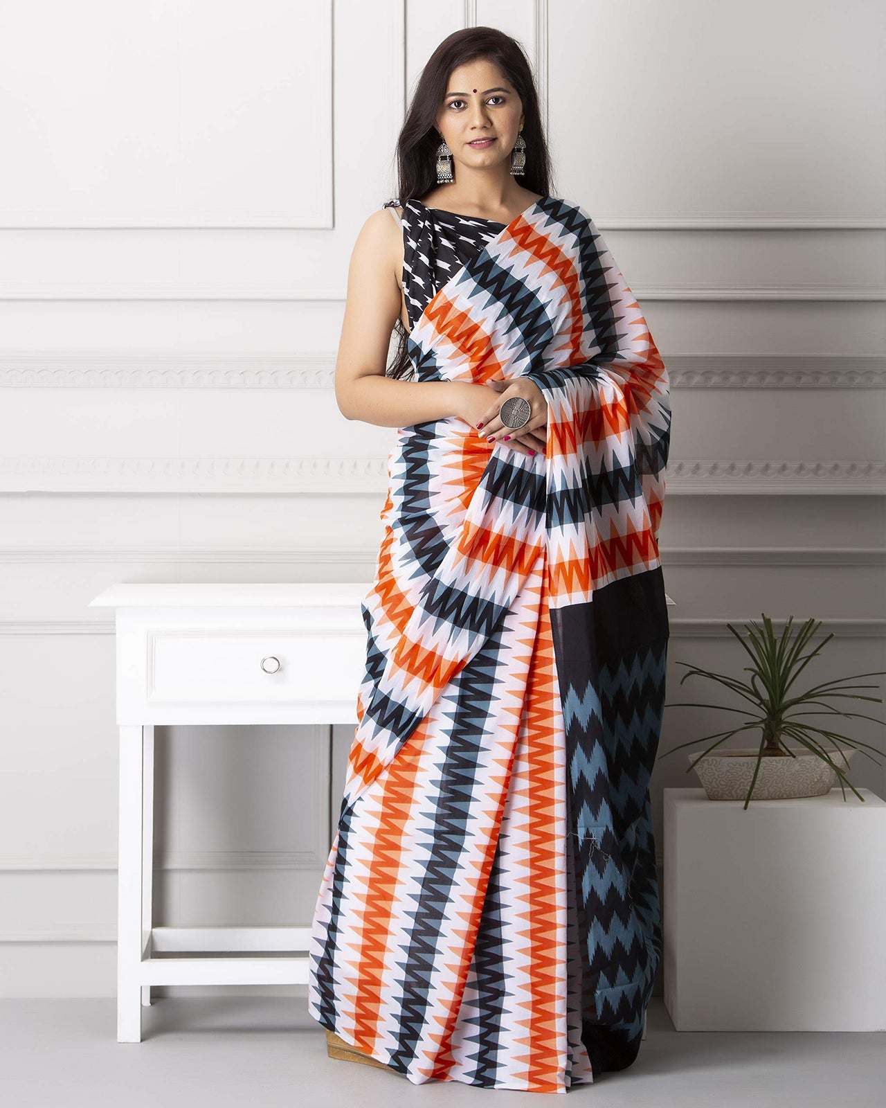 Shivanya Handicrafts Women's  Hand block printed cotton mulmul fabric saree Ikkat printed With Blouse Piece Traditional Jaipuri Print