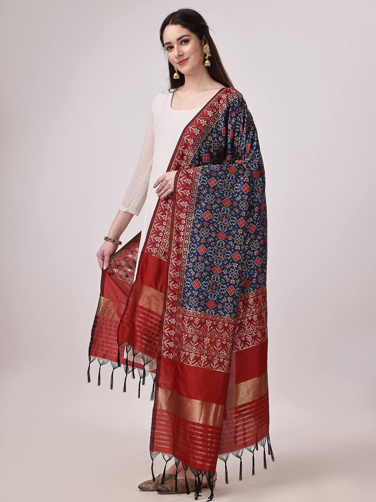 KAPAAHA Women's  Woven Silk Bandhani Patola Dupatta, Width 45 inch, Length 2.5 meter