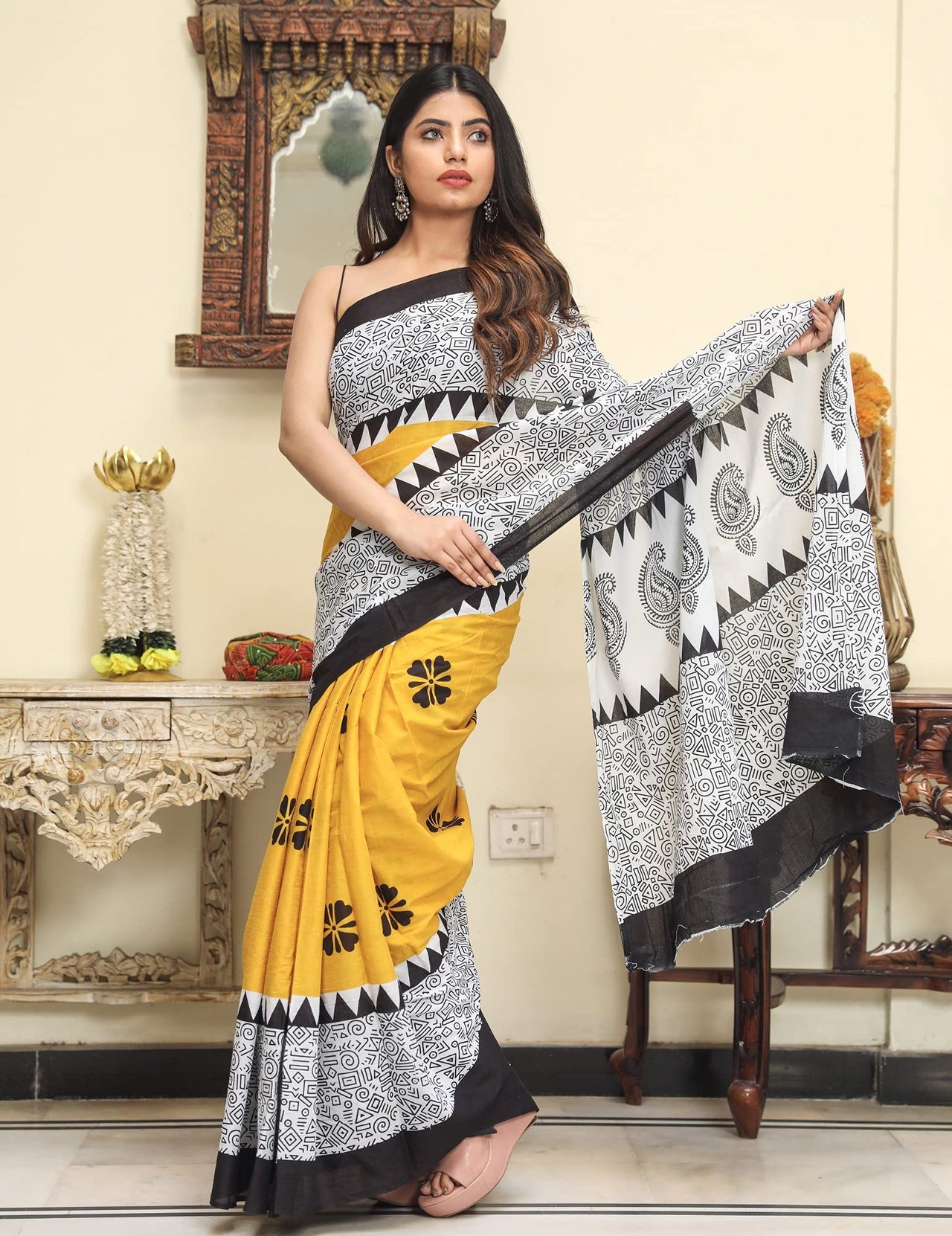Shivanya Handicrafts Women's  Hand block printed cotton mulmul fabric saree With Blouse Piece Traditional Jaipuri Print_Vari