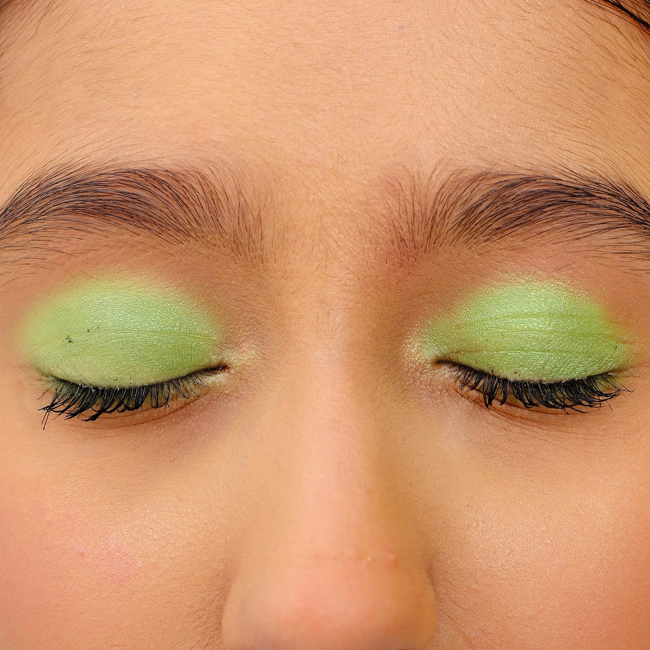 Whimsy Safe, Organic, Non- Toxic Eye Glitter for Girls|Sparkle Glitter Eyeshadow| Eyeshadow for Girls|Long Lasting Eye Makeup|Glitters for kids| Safe Eye Makeup Products|Edible Glitters (Green)