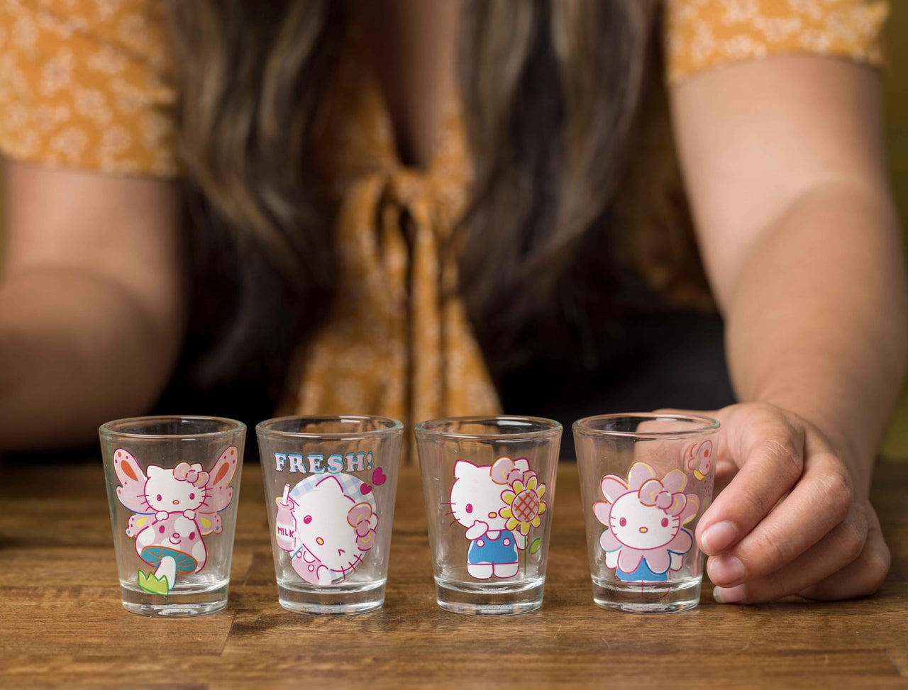 Silver Buffalo Sanrio Hello Kitty Spring Garden Flowers 4 Pack Mini Glass Set, 1.5 Ounces