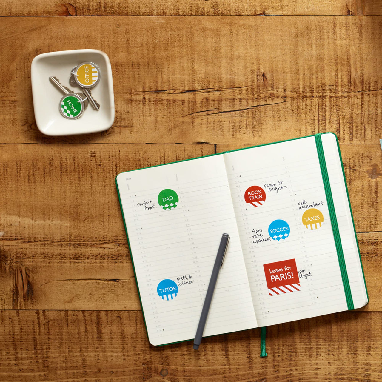 Avery Multiuse Removable 1" Round Labels with Sure Feed, 945 Small White Labels for Organization and Storage (6450) 1 Pack