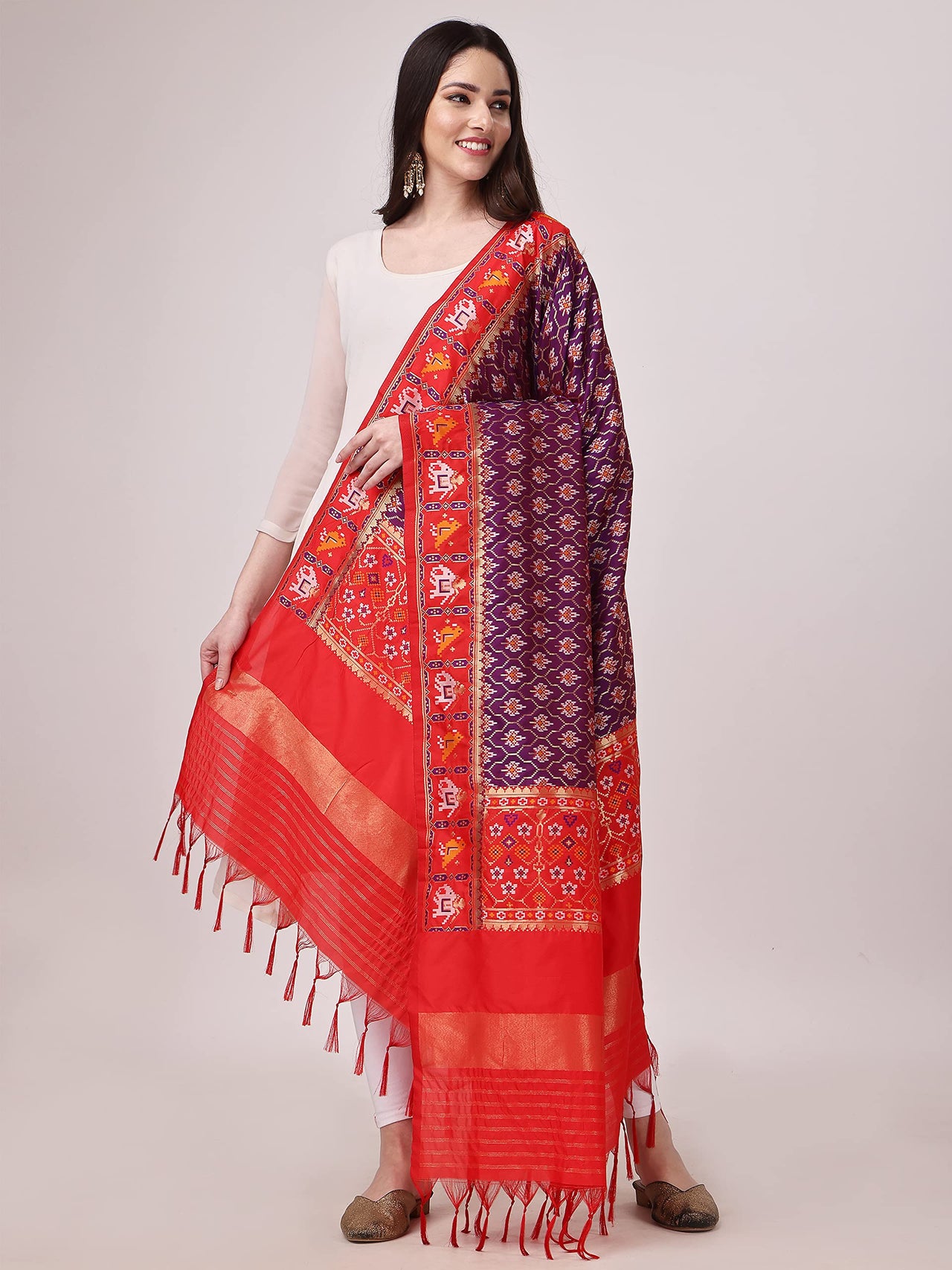 KAPAAHA Women's  Woven Silk Blend Patola Fulwadi Dupatta, Width 45 inch, Length 2.5 meter