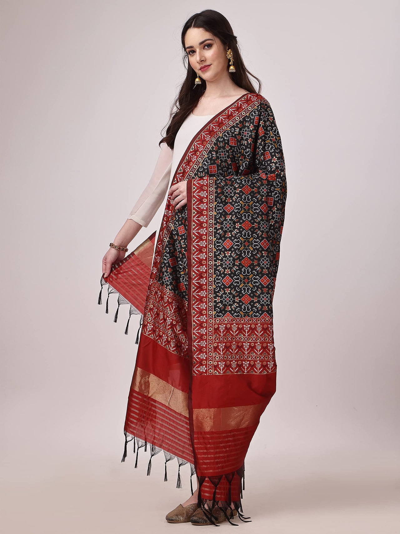 KAPAAHA Women's  Woven Silk Bandhani Patola Dupatta, Width 45 inch, Length 2.5 meter