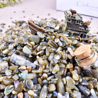 SigMntun Labradorite Crystal Chips Bulk, Natural UNDYED - 10 oz (283g) Tumbled Stones for Crafts Decorative Rocks Planters, Healing Crystals Reiki Chakra Meditation Energy Balancing Therapy 10 Oz - Labradorite