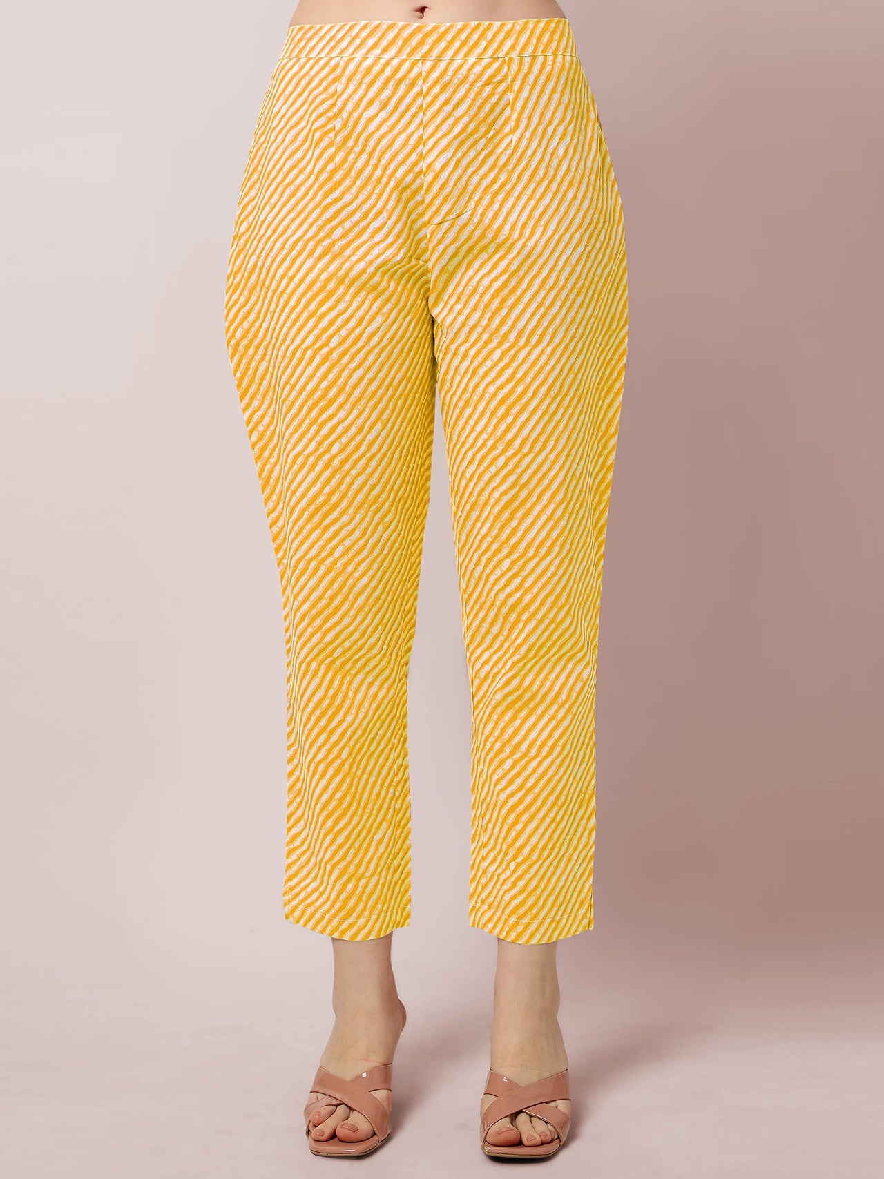 SOURBH Women's  Stylish Straight Fit Cotton Ethnic Block Motif Printed Kurta Set with Trouser Pant and Dupatta