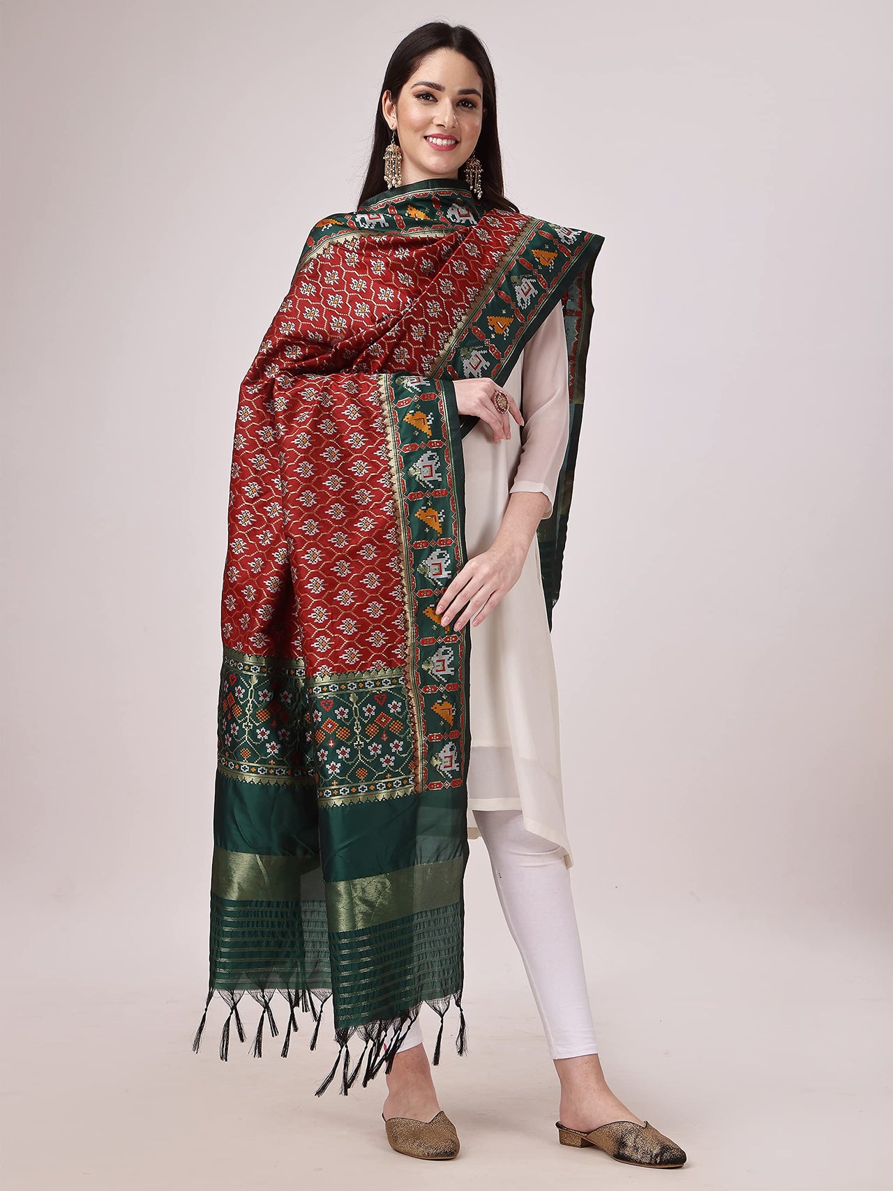 KAPAAHA Women's  Woven Silk Blend Patola Fulwadi Dupatta, Width 45 inch, Length 2.5 meter