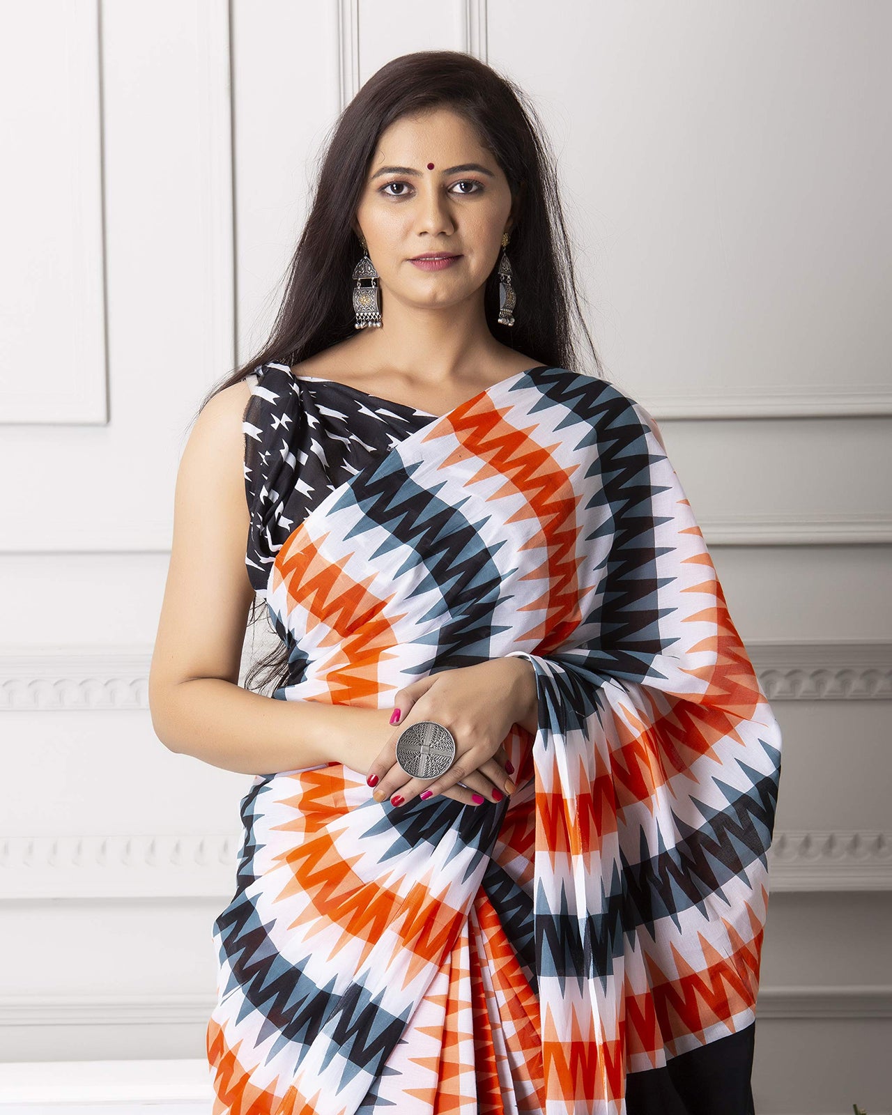 Shivanya Handicrafts Women's  Hand block printed cotton mulmul fabric saree Ikkat printed With Blouse Piece Traditional Jaipuri Print