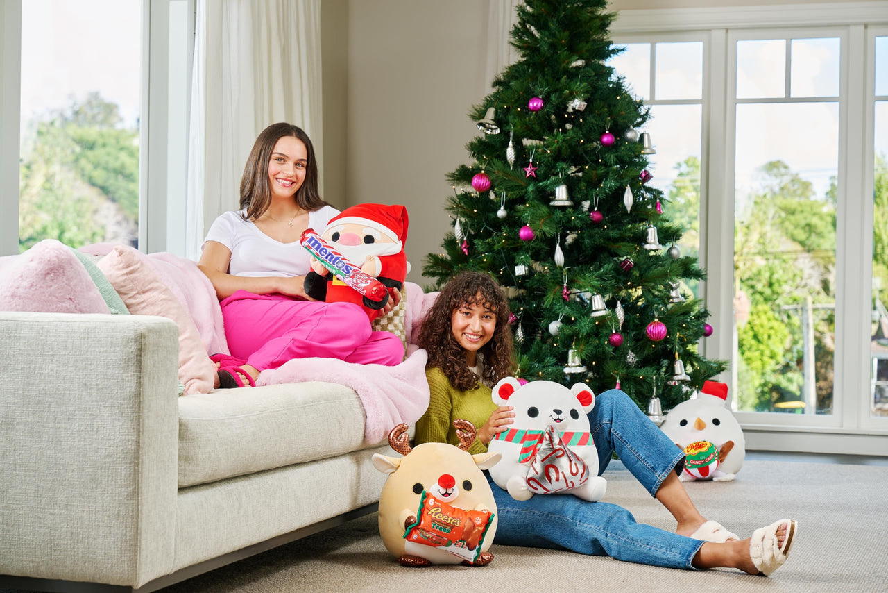 Snackles Christmas Polar Bear & Kisses 14 Inch Plush by ZURU, Ultra Soft Plush, Collectible Plush with Real Licensed Brands, Stuffed Animal, Giftable, Holiday Polar Bear (Kisses)