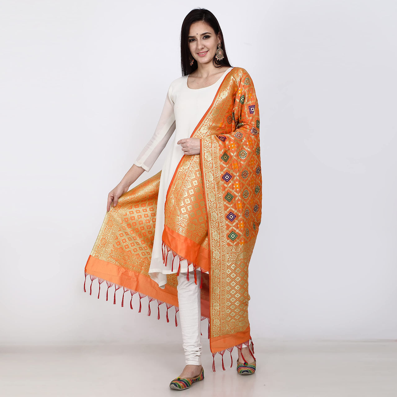 Kapaaha Women's  Woven Silk Blend Banarasi Zari Dupatta/Chunni, Width 45 Inch, Length 2.5 Meter