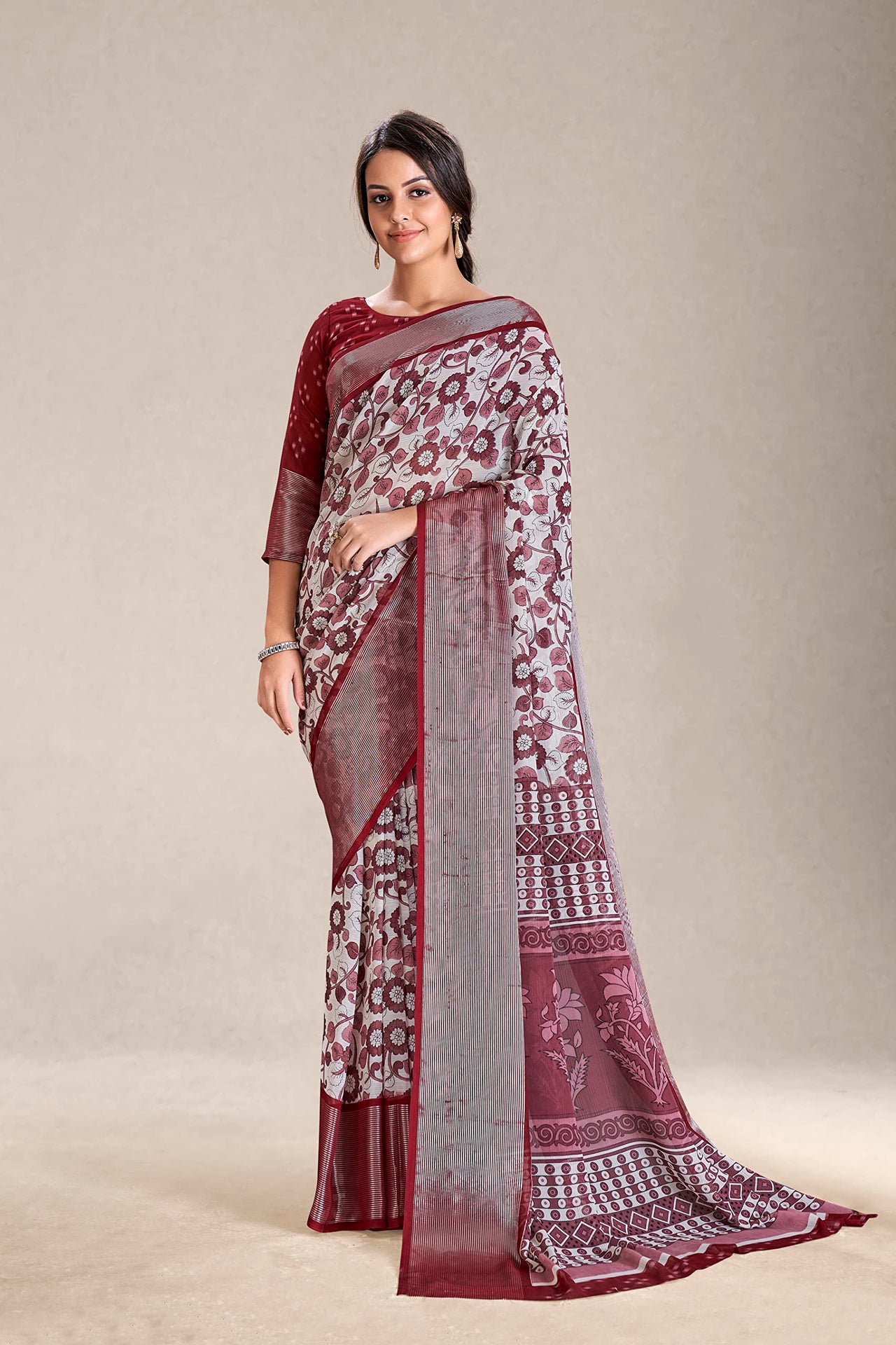 Amazon Brand - Tavasya Women Women Saree