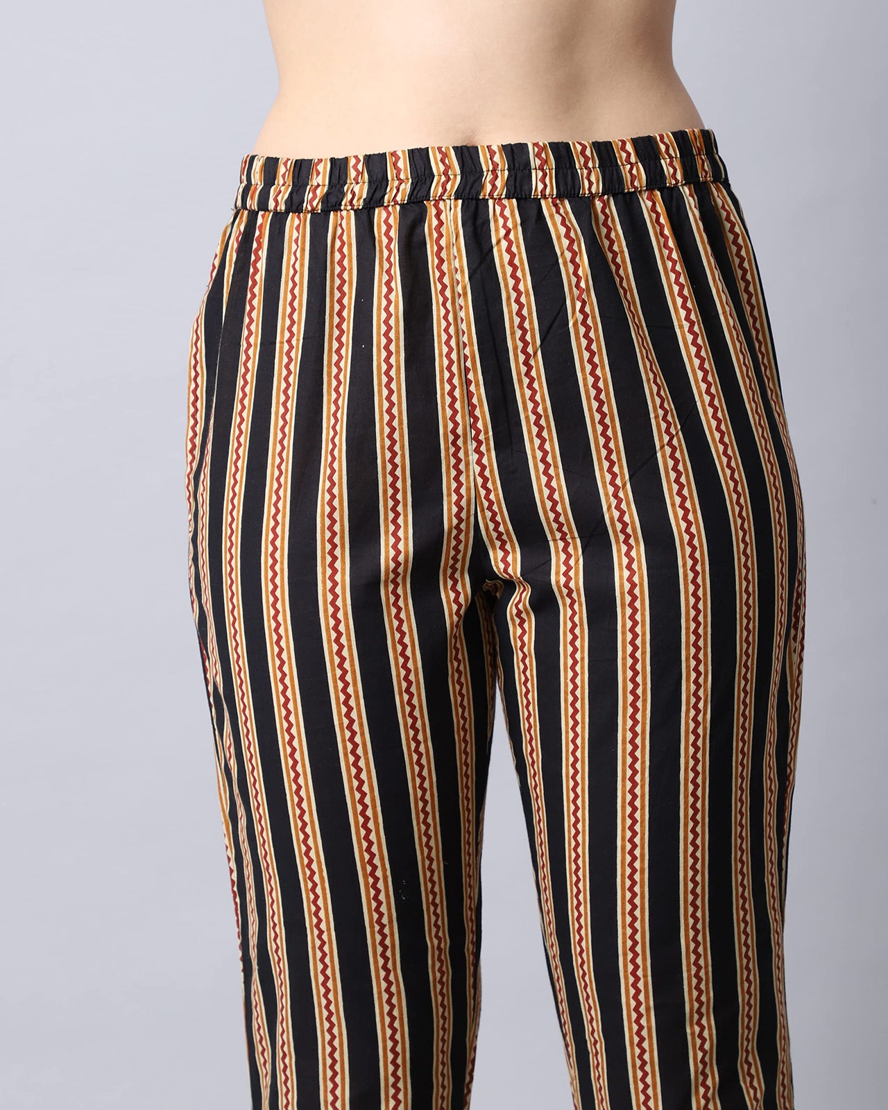 Rajnandini Women's  Black Coloured Pure Cambric Cotton Jaipuri Embroidered Kurta Set With Dupatta