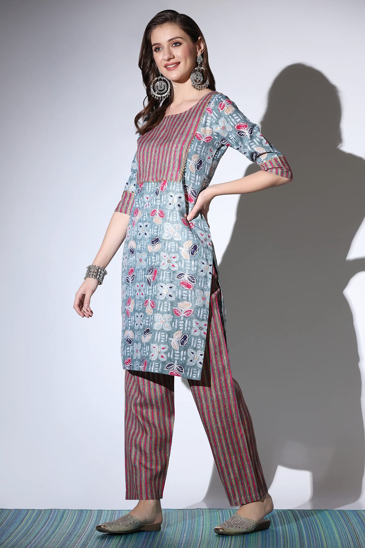 GRECIILOOKS Women's  Cotton Blend Printed Straight Kurta with Pant| A-line Kurta with Pant| Straight Printed Kurta with Pant