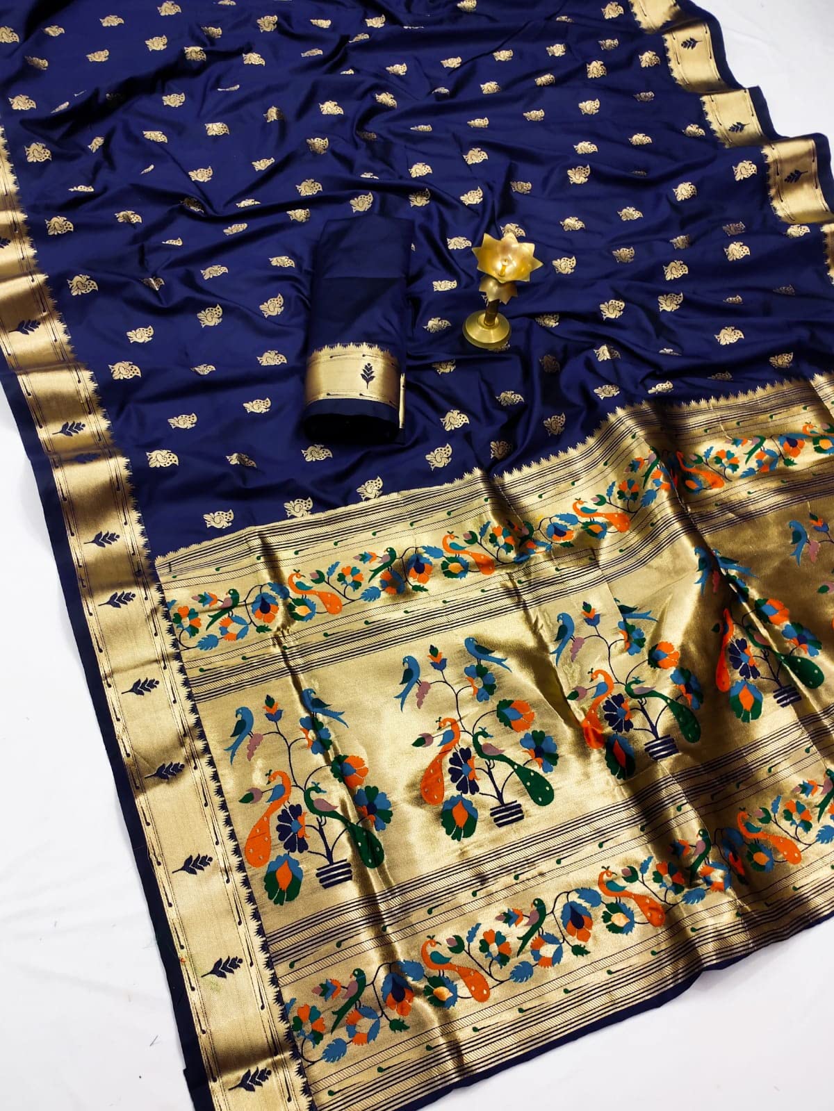 Pandadi Saree Women's  Paithani Silk Saree With Blouse Piece