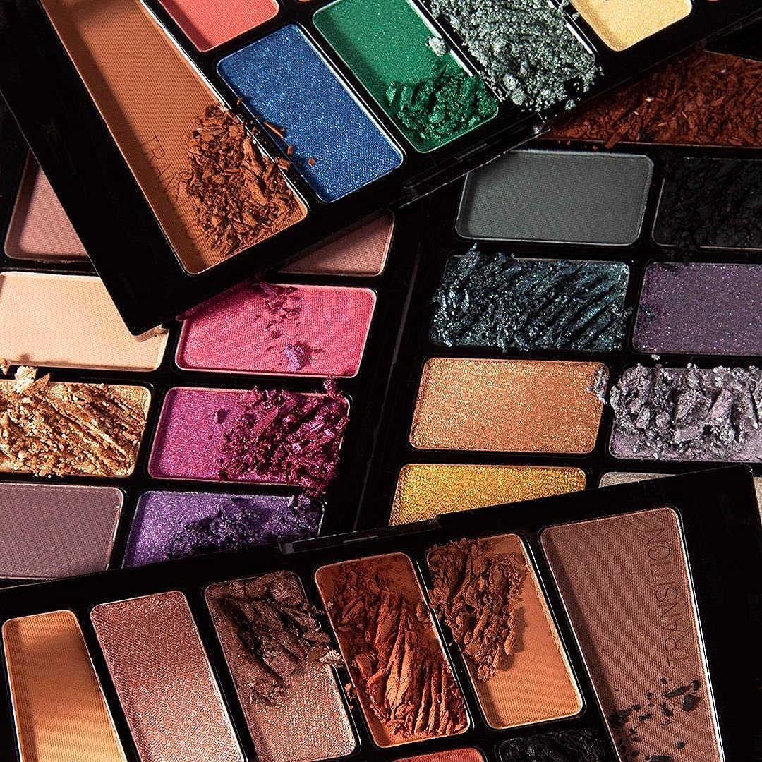 Wet n Wild Color Icon 10 Pan Palette-Petalette Rosé in the air Eyeshadow Palette with 10 Bright & Matte Eyeshadow Colors for the Day to Night, Long-lasting,Easy-to-blend Formula, Rosé in the Air-10g