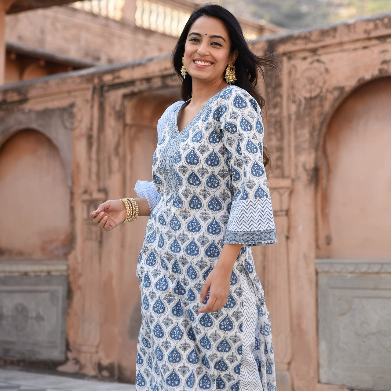 KLOSIA Women Hand Block Printed Kurta and Palazzo Set with Dupatta