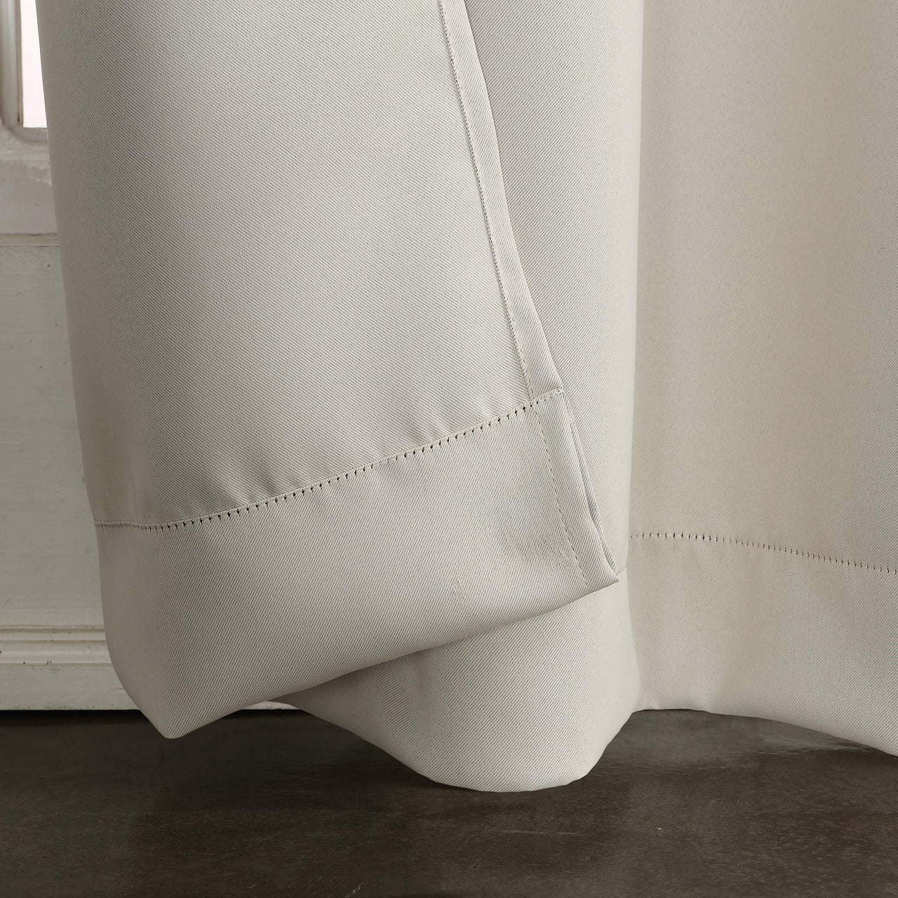 Sun Zero Easton Energy Saving Blackout Grommet Curtain Panel, 40" x 95", Pearl