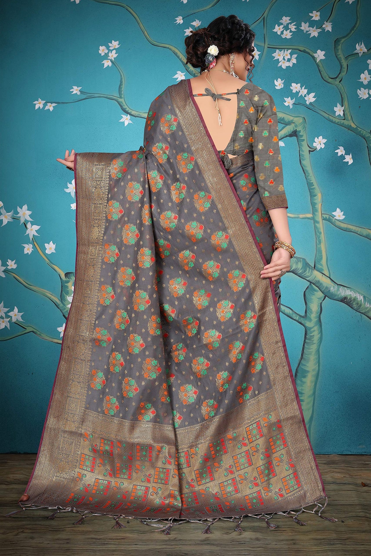 Divine International Trading Co Women's  Chanderi Saree With Blouse Piece