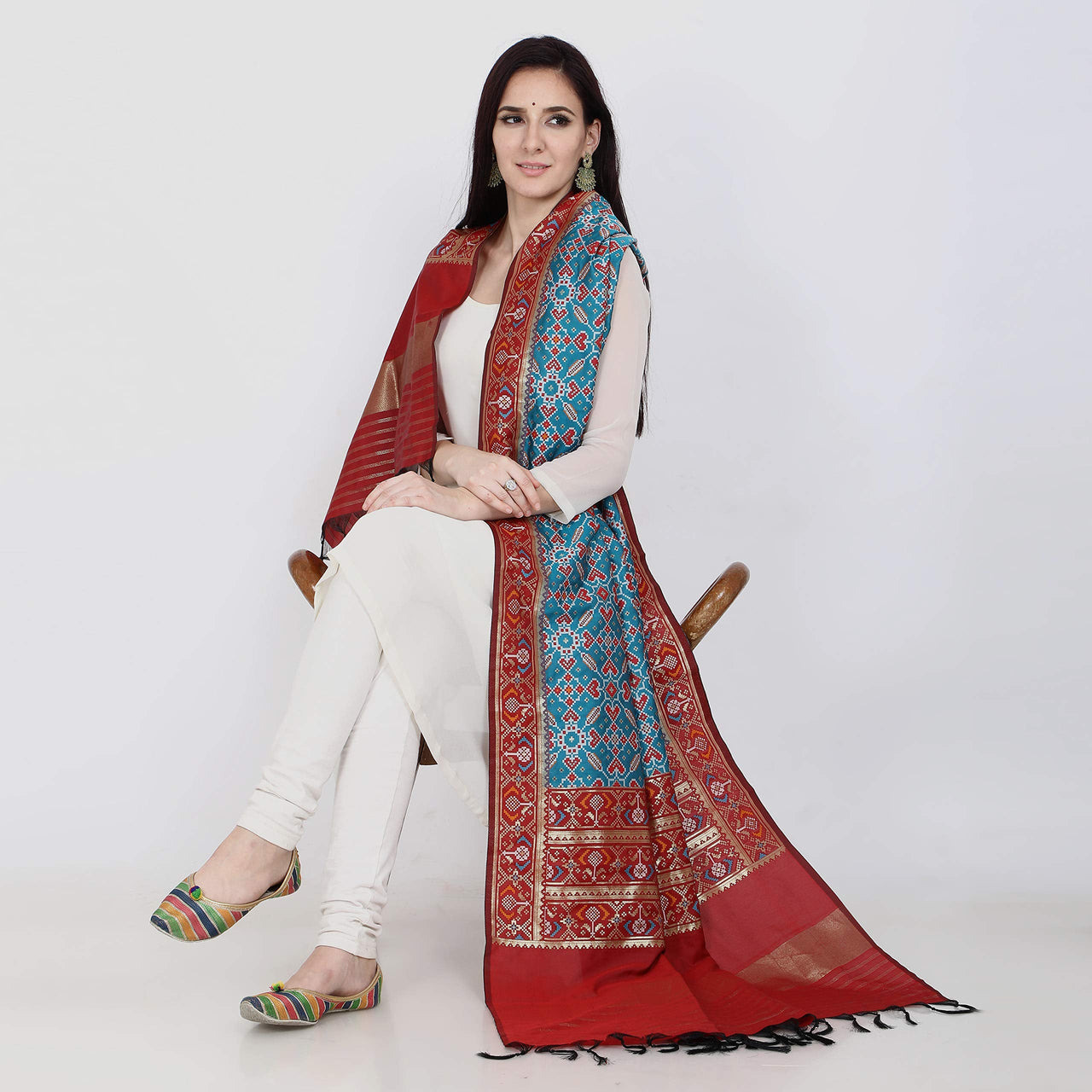 KAPAAHA Women's  Woven Silk Blend Patola Dupatta/Chunni