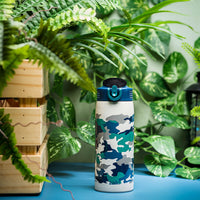 Zak Designs Water Bottle for Travel and At Home, 19 oz Vacuum Insulated Stainless Steel with Locking Spout Cover, Built-In Carrying Loop, Leak-Proof Design (Camo) Camo