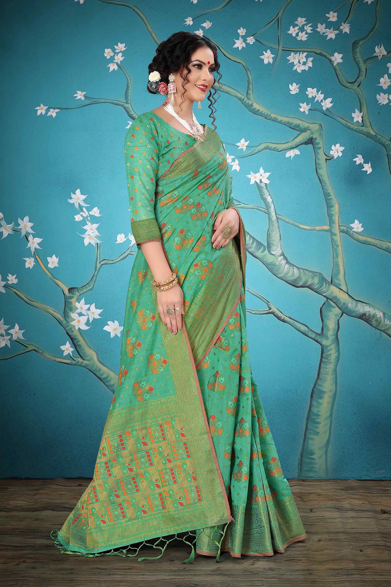 Divine International Trading Co Women's  Chanderi Saree With Blouse Piece