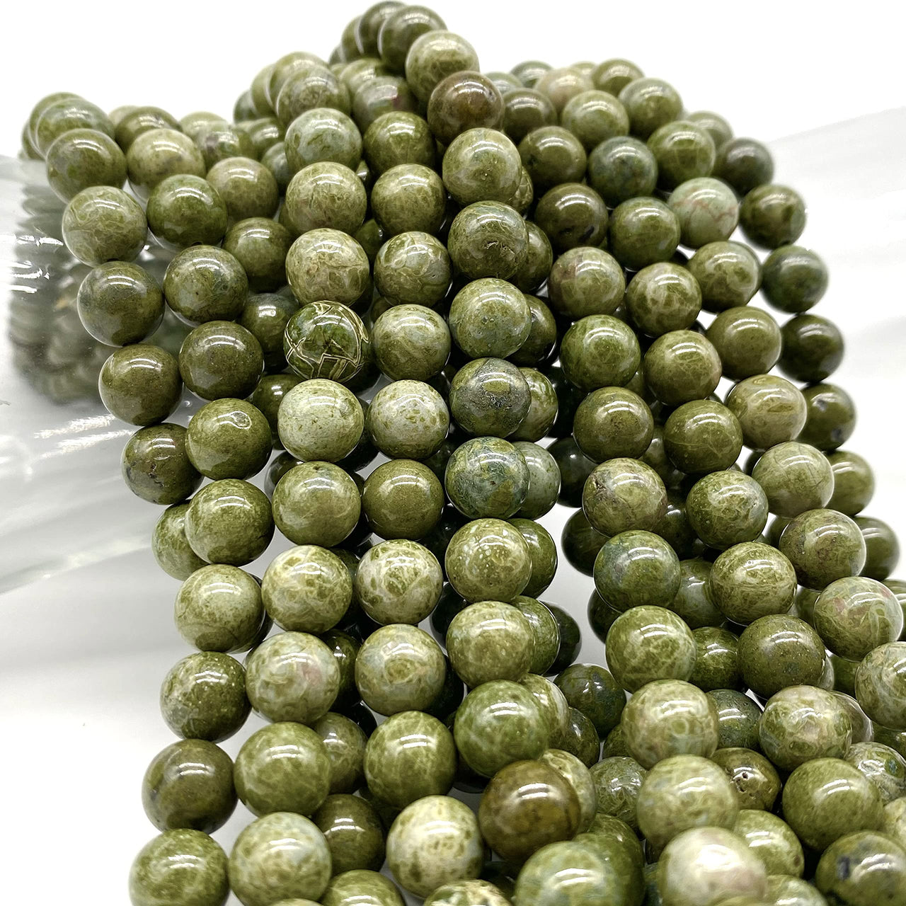 ABCGEMS African Light-Green Brecciated Jasper Beads (Gorgeous Veined Patterns in Beige) Healing Chakra Energy Crystal Stone Ideal for Bracelet Necklace Ring DIY Jewelry Making Craft Smooth Round 8mm Light-Green Brecciated Jasper (From Africa)