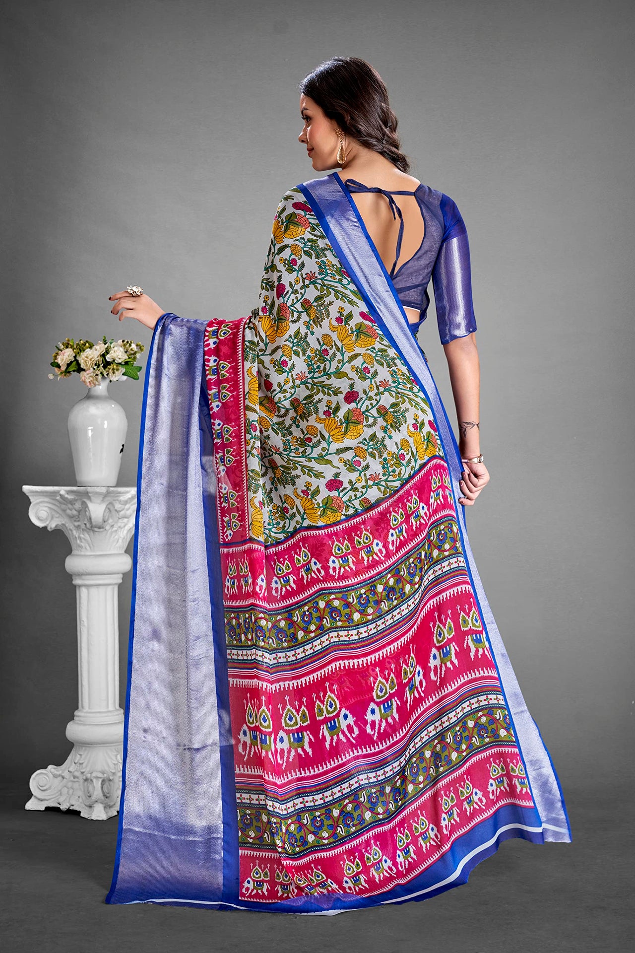 Amazon Brand - Myx Women Women Saree