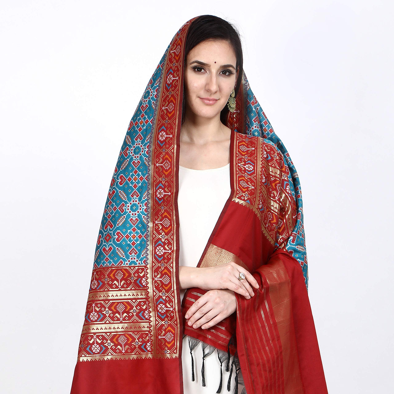 KAPAAHA Women's  Woven Silk Blend Patola Dupatta/Chunni
