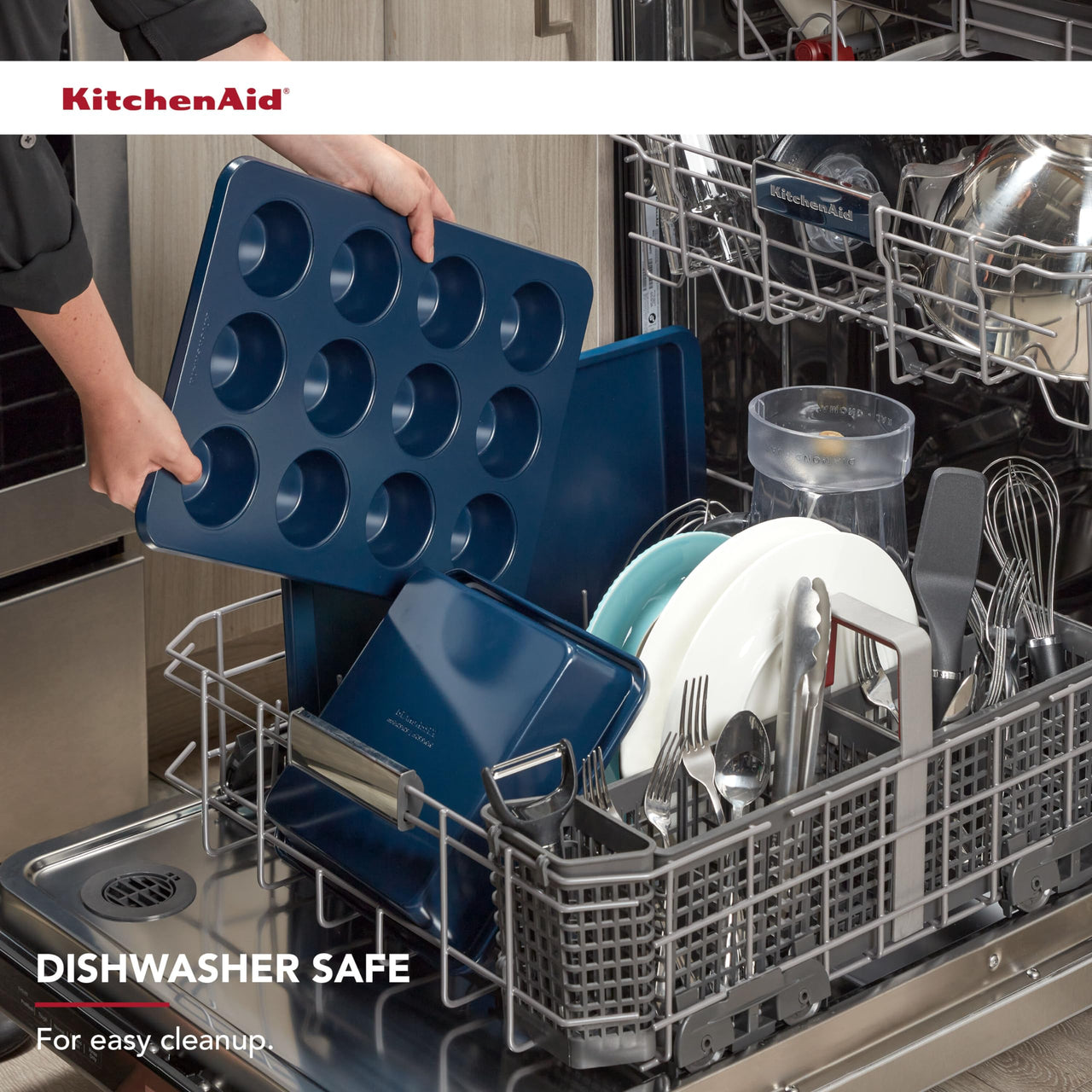 KitchenAid 9-In Nonstick Swiss Engineered Aluminized Steel Square Cake Pan, Dishwasher Safe, Ink Blue 9in