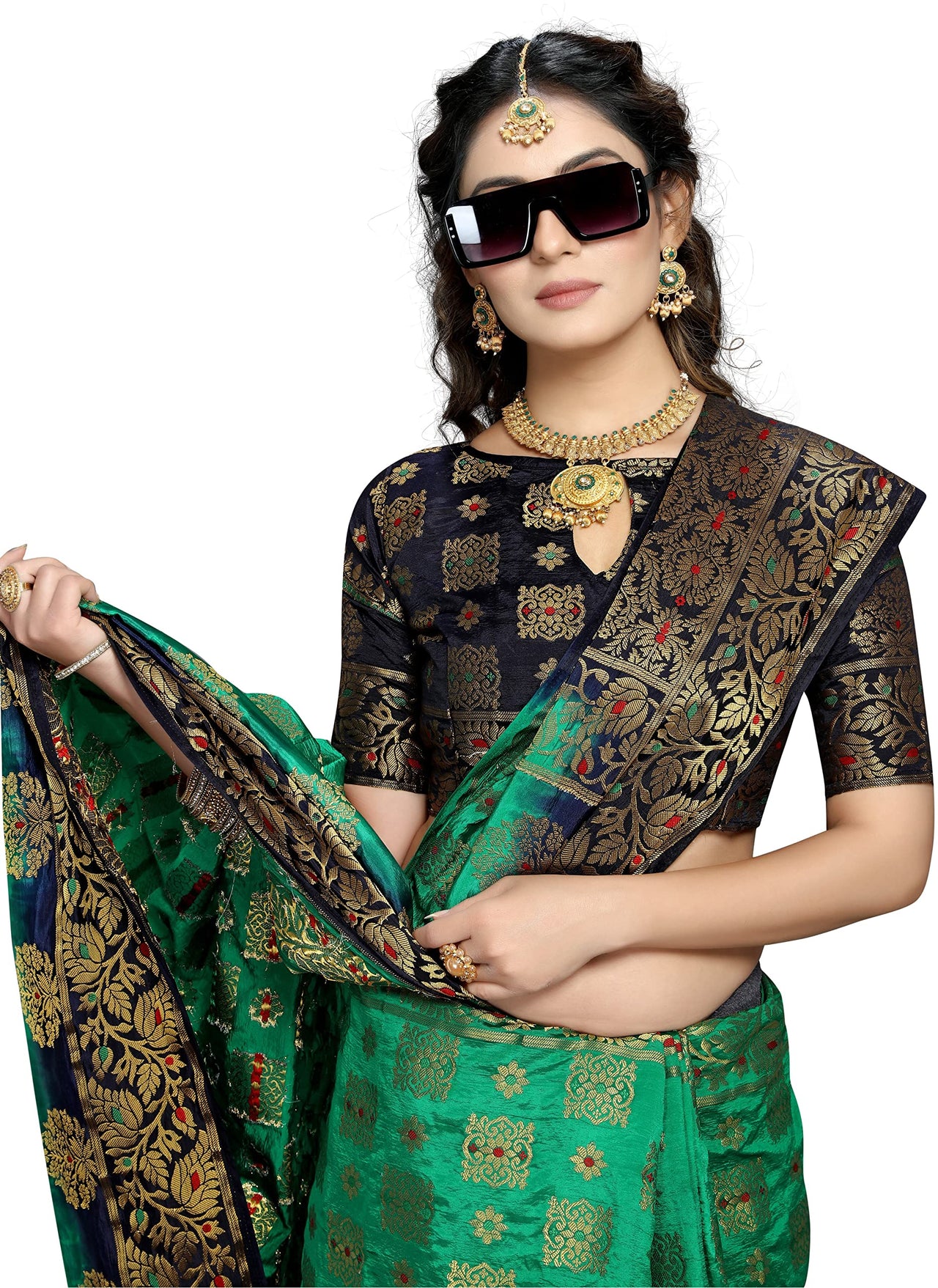 iZibra Women's  Kanchipuram Silk Sarees With Blouse Piece